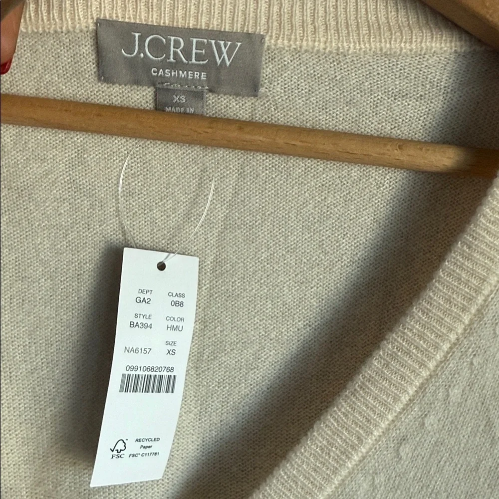 NEW J Crew Cashmere relaxed V-neck sweater XS